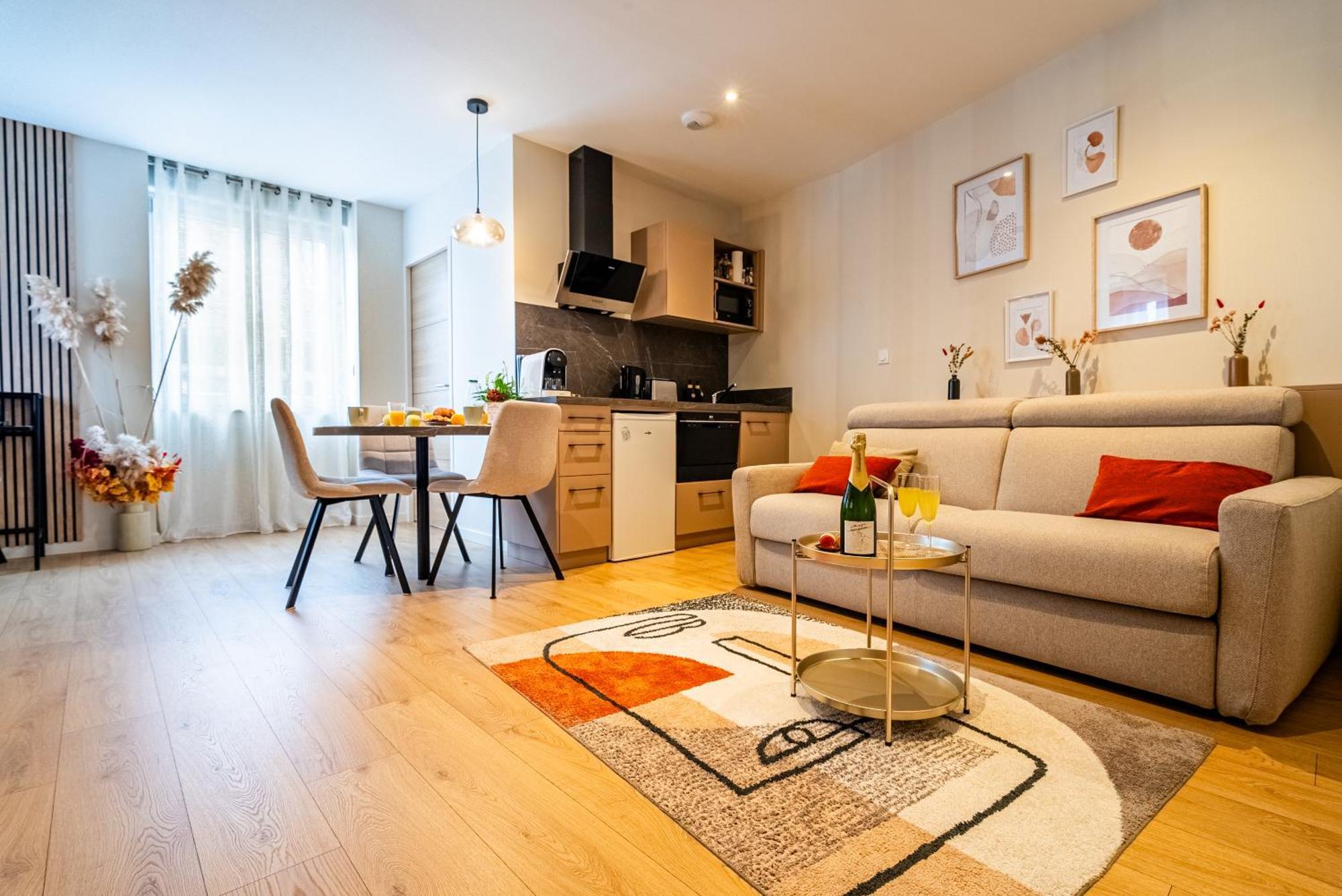 Apartamento Au Duplex D'Or Centre Historique Besanzón Exterior foto